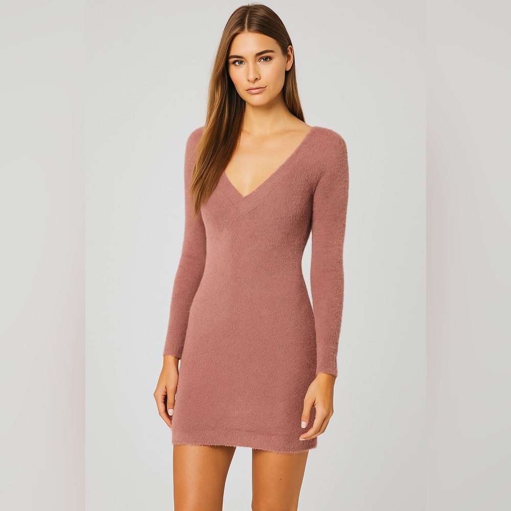 Abercrombie & Fitch V-Back Fuzzy Sweater Dress in dusty pink NWT